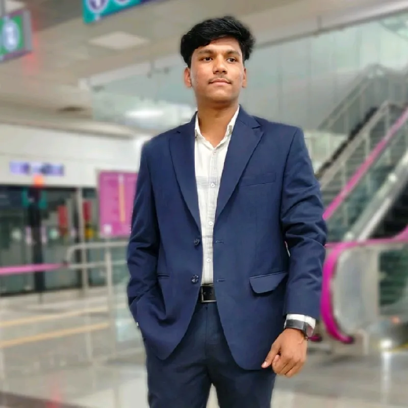 Yash Pawar - Co-Founder & Managing Director of Rudra Dairy and Farm